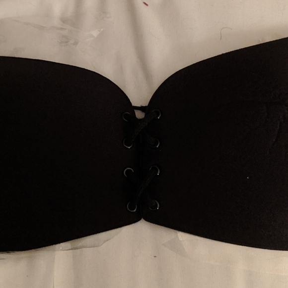 Invisible Bra - Picture 2 of 3